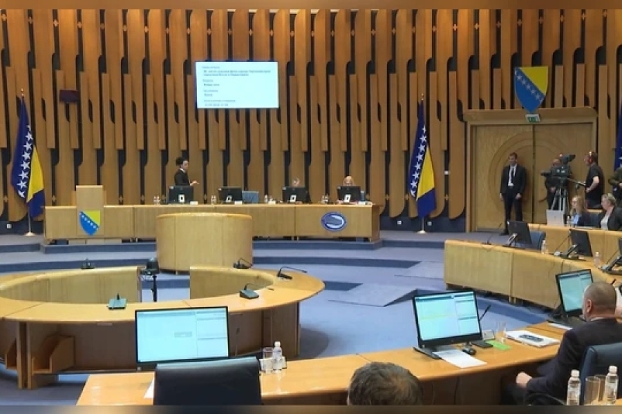 GORIVO SPREMA NOVU KRIZU: Ovako HDZ i SNSD blokiraju ukidanje akciza dok se lančano skupljaju cijene robe i usluga... (VIDEO)