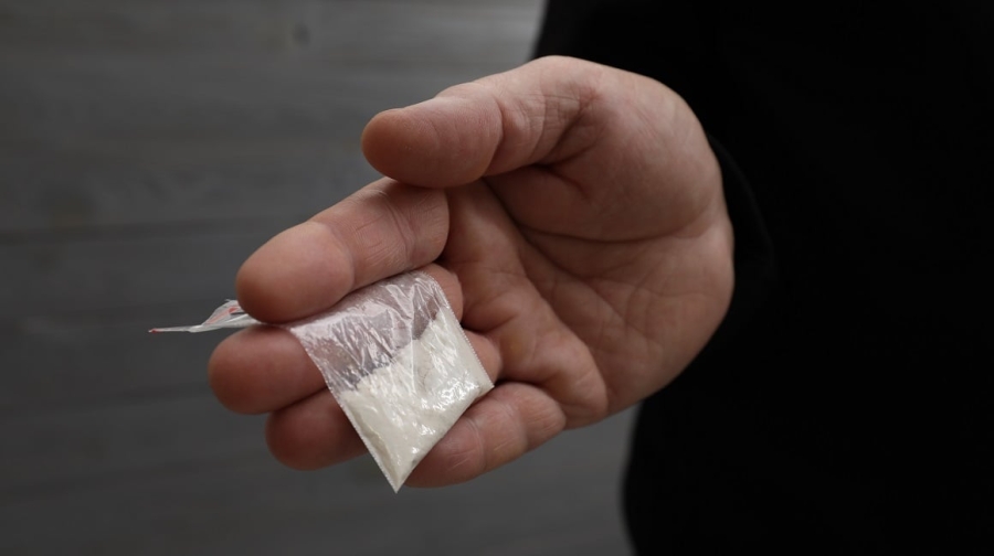 UHAPŠENA JEDNA OSOBA: Omogućio uživanje opojnih droga