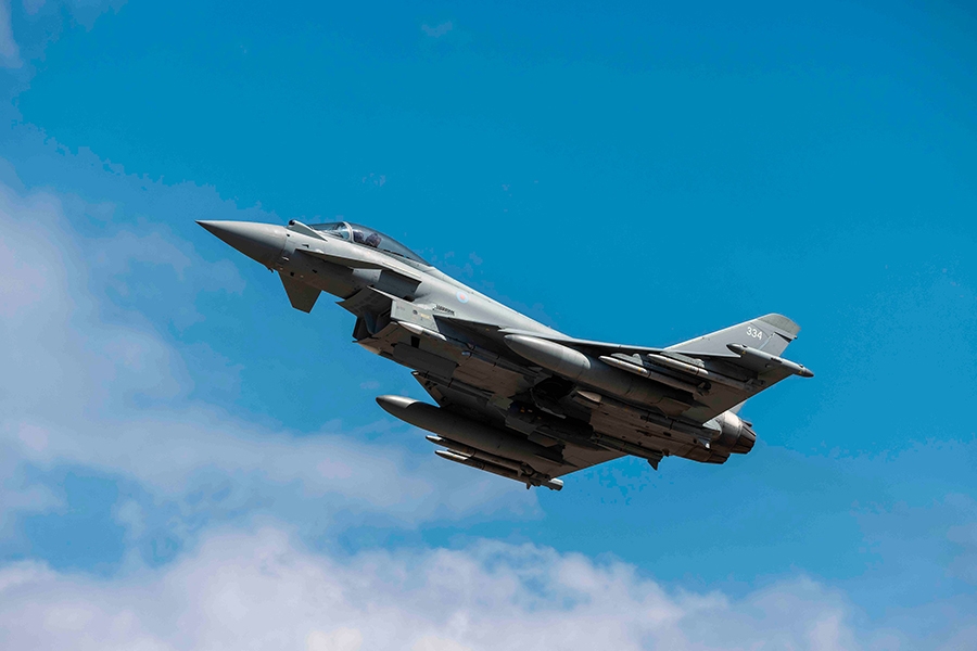 BRITANCI PODIGLI BORBENE AVIONE I HELIKOPTERE: Oboreno više iranskih dronova tokom djelovanja na...