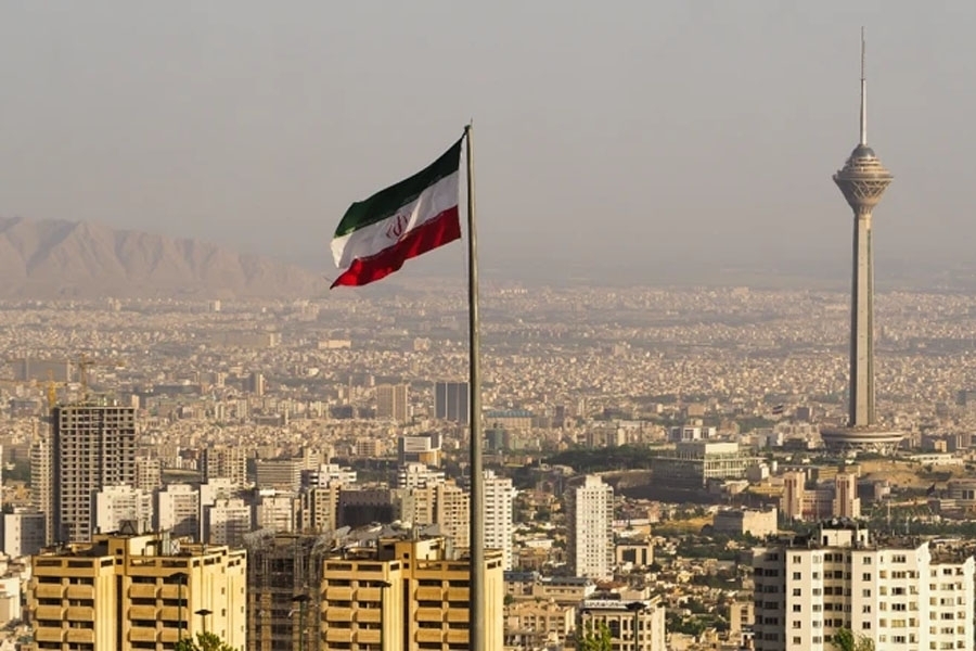 NEVJEROVATNO: Iran zatvorio popularni lanac kafića, razlog je...