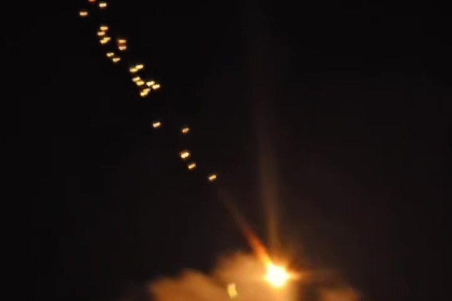 IZRAEL POTVRDIO SMRT JEDNE OSOBE: Stižu snimci novih iranskih napada kasetnim raketama (VIDEO)