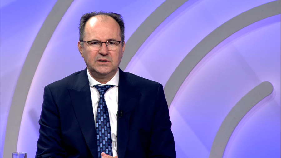 SAFET SOFTIĆ U ČUDU: 'Čovjek tačno zna na kojoj tački dnevnog reda će oni izaći'