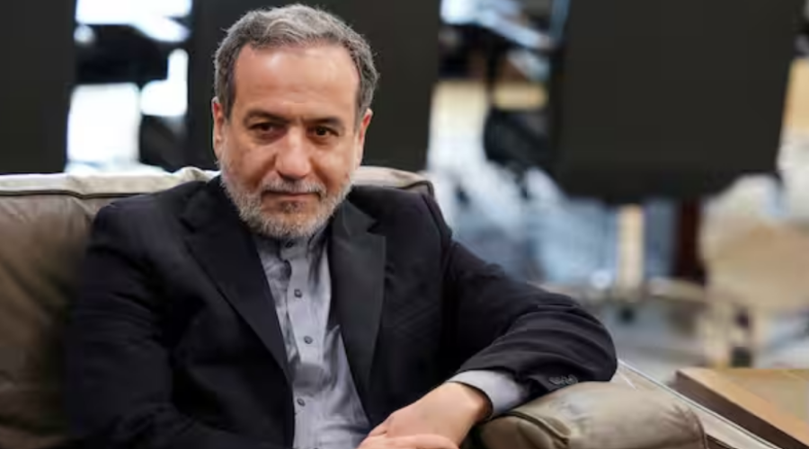 ARAGHCHI ISMIJAO BIJELU KUĆU ZBOG POZIVA NA PREGOVORE: 'Zar niste tražili kapitulaciju, zašto sad mobilišete ljude za pregovarački sto?'