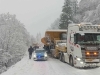 UPOZORENJE VOZAČIMA: Snijeg otežava promet, obustavljen saobraćaj za teretna vozila na prevojima...