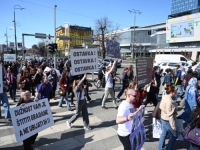 EMOTIVAN GOVOR STUDENTICE NA PROTESTIMA U SARAJEVU: 'Zamislite porodice koje više nikad neće vidjeti svoje voljene'