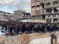 TREĆU GODINU ZAREDOM: Palestinci u Gazi obavili bajram-namaz među ruševinama