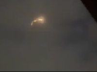 SNIMLJEN PRECIZAN IRANSKI NAPAD NA VELIKU SAUDIJSKU BAZU: Raketa je pala u samoj blizini američkih vojnika... (VIDEO)