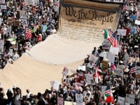 MASOVNI PROTESTI U SAD-u: Okupljanje građana u svih 50 država na protestima protiv Trumpa i njegove administracije