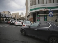 PANIKA U IRANU: Vozači satima čekaju na 20 litara goriva dok gore naftna skladišta