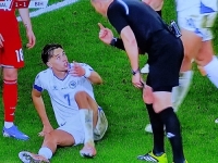 UŽIVO / POLUFINALE BARAŽA ZA SVJETSKO PRVENSTVO U NOGOMETU: Produžeci u Cardiffu, Gigović mijenja Dedića, Džeko dobio žuti karton...