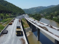 AUTOCESTA KAO SPOMENIK KRIMINALU: Banke obustavile finansiranje, izvođači obustavili radove, Vlada se pravi da je sve uredu