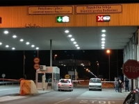 DRAMA NA GRANICI: Uhapšen muškarac, pogledajte šta je pokušao prenijeti u BiH...