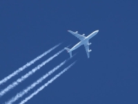 KOLIKO AVIO SAOBRAĆAJ ŠTETI KLIMI: Bijeli tragovi su ustvari...