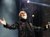 DINO MERLIN ZAKAZAO JOŠ JEDAN KONCERT NA KOŠEVU: Ogromno interesovanje za bh. muzičkog čarobnjaka