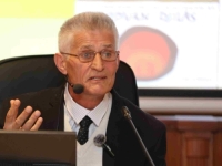 'SB' INTERVJU / AKADEMIK ŠERBO RASTODER: 'Ostali su samo Bošnjaci koji kvare privid o potrebi etnofederalizacije Crne Gore!'