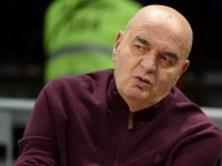 BIVŠI SELEKTOR BiH U TEŠKOM STANJU: Duško Vujošević primljen u bolnicu