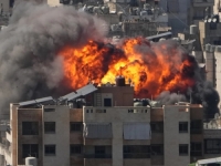 TOTALNA KATAKLIZMA, PADA KIŠA POMIJEŠANA SA NAFTOM, RIZIK OD STRAŠNIH BOLESTI JE OGROMAN: Putin Trumpu dao NIZ IDEJA za kraj rata, teško naoružanje se gomila u EU zemlji (FOTO, VIDEO)