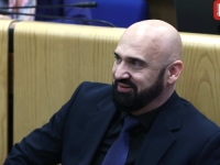 HIT NA INTERNETU: Dokaz da je Ramo Isak postao doktor nauka...