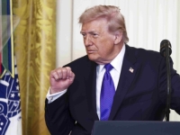 SVI SU IZNENAĐENI, A AMERIKANCI ZABRINUTI: Zašto je Trump ovo uradio?