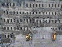 POTRESNE SLIKE IZ IRANA: Hiljade ljudi na sahrani 165 iranskih učenica ubijenih u američko-izraelskom napadu (FOTO)