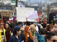 'SB' NA LICU MJESTA, ŽENE NISU ZADOVOLJNE STANJEM U BH. DRUŠTVU: Protestni marš ulicama Sarajeva