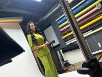 FATALNA SLOVENKA: Zgodna supruga mlađa je 19 godina od premijera Slovenije, a tek kad vidite šta objavljuje na Instagramu...