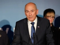 NIJE MU DOBRO: Ovo je prva izjava Janeza Janše nakon poraza na izborima...