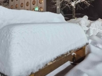 NEVJEROVATNI PRIZORI KOD TESLIĆA: Ponegdje i do metar snijega... (FOTO)