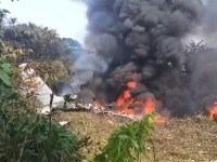 ZASTRAŠUJUĆE SNIMKE S LICA MJESTA: Pao vojni avion, najmanje 66 mrtvih...