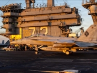 OD MIRA NEMA NIŠTA: Iranska vojska gađala američki nosač aviona, POGLEDAJTE SNIMAK...