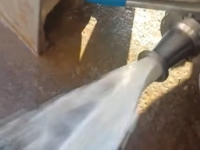 'OPET GLASAJTE ZA DODIKA': Juče u Laktašima, a danas u ovom gradu prosipaju mlijeko (VIDEO)