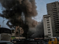 SIJEVAJU RAKETE, IZRAELSKI NAPADI NE PRESTAJU: Više od milion raseljenih, Hamenei objavio PORUKU PRKOSA!