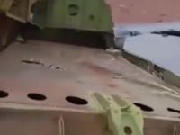 PROIRANSKE SNAGE OBJAVILE SNIMAK: Ovo je olupina srušenog američkog aviona za dopunu gorivom KC-135 pronađena u Iraku (VIDEO)