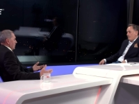 KOGA JE TO HADŽIFEJZOVIĆ UGOSTIO U PROGRAMU PRVOG DANA BAJRAMA: Sadmir Mustafić sve otkrio - blagajna medžlisa bila u njegovom stanu, mešetarilo kurbanima, prodavao vakufsku zemlju, dopisivao i viđao sa...!'