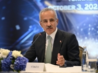 RAMPA ZA ANKARU: 14 od 15 brodova čeka prolaz kroz Hormuški moreuz, samo jedan dobio propusnicu – Turski ministar otkrio i zašto