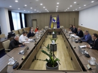 POČEO SASTANAK: Forto sa prevoznicima o problemima boravka u Šengen zoni