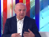 EKONOMSKI ANALITIČAR OTKRIO VELIKU PREVARU: 'Nafta koju sipamo stara je dva mjeseca, kupljena za 65, a prodaju nam je po 110 dolara'