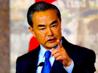 KINA UDARILA ŠAKOM O STO: Wang Yi poslao brutalno upozorenje Izraelu zbog napada na Iran!