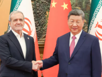 STIGLI DOLARI IZ PEKINGA: Kinezi odriješili kesu, šalju hitnu pomoć za Iran