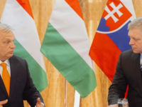BRISEL STEŽE OMČU OKO BUDIMPEŠTE I BRATISLAVE: Orban i Fico ostaju bez zadnjeg aduta