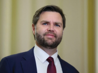 POLITIČKI KAMELEON: Vanceov tajni plan za distanciranje od Trumpovih najnepopularnijih odluka