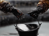 CRNI PONEDJELJAK NA BERZAMA: Svijet strahuje od nafte na 150 dolara i globalne recesije