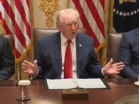 GAF AMERIČKOG PREDSJEDNIKA: Krenuo da prijeti Iranu, pa zaboravio ime ključnog otoka (VIDEO)