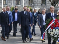 PRVI PREMIJER SRBIJE NAKON PADA MILOŠEVIĆEVOG REŽIMA: Polaganjem vijenca obilježena 23. godišnjica ubistva Zorana Đinđića