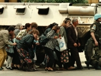 'VIKEND SNAJPERISTI': Nova knjiga otkrila mrežu iz Belgije, Londona i Milana koja je organizovala ubistva civila u Sarajevu kao turistički aranžman