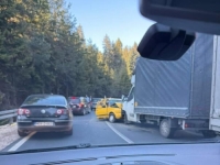 TEŽAK UDES KOD BH. GRADA: Saobraćaj u potpunosti obustavljen