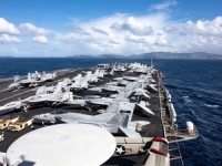 AMERIČKA PLUTAJUĆA TVRĐAVA SE RASPADA: Najveći nosač aviona hitno NAPUŠTA BLISKI ISTOK, sumnja se na JEZIVU SABOTAŽU... (VIDEO)