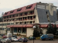 DRAGAN BURSAĆ: Otkud crnogorski penzioneri u silovalištu Vilina vlas?