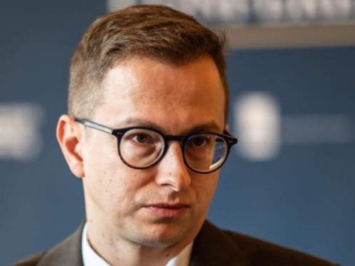 JASMIN MUJANOVIĆ POZIVA NA OPREZ: Kompanija AAFS nije dobar izbor ni za plinovod ni za političke odnose sa SAD-om!