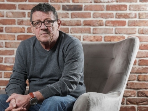 KOLUMNA SVETISLAVA BASARE: 'U svijesti prosječnog 'dobrog Srbina' duboko je usađeno uvjerenje da je biti Srbin nešto toliko izuzetno da izaziva mržnju svih koji nisu Srbi'